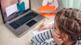 Petiție online! Părinții cer anularea procesului educațional online: nu au fost create condiții